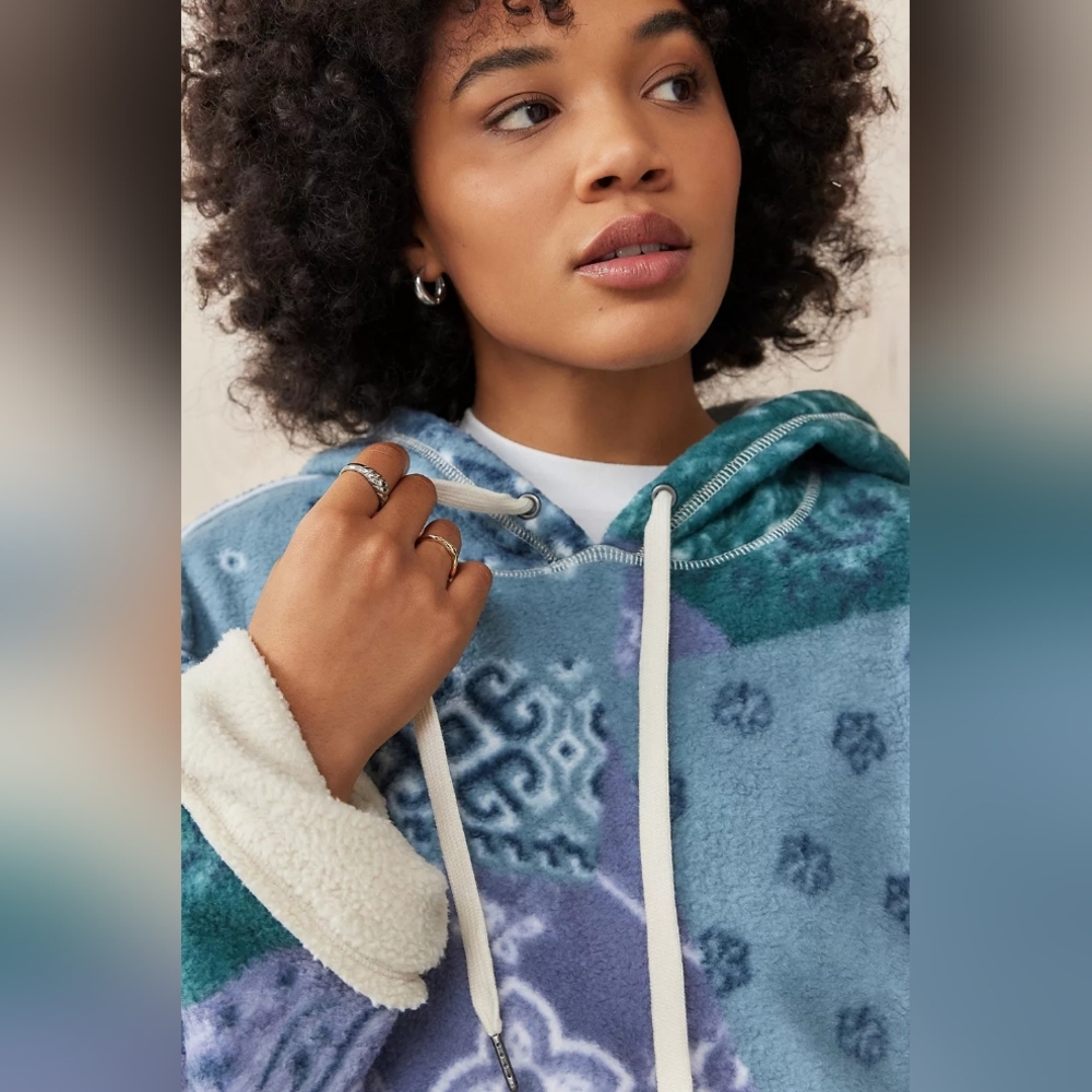 Urban Outfitters BDG Keaton Oversized Fleece Sweatshirt - Picture 3 of 4